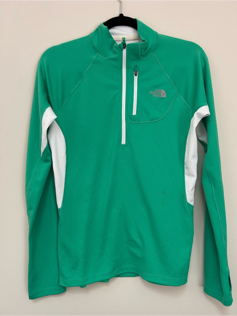 The North Face Women's Green Half-Zip Pullover Base Layer with White Panels